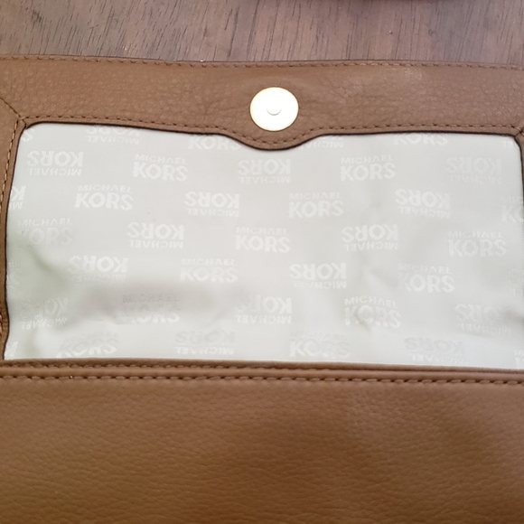 Authentic Michael Kors Handbag - Picture 6 of 6